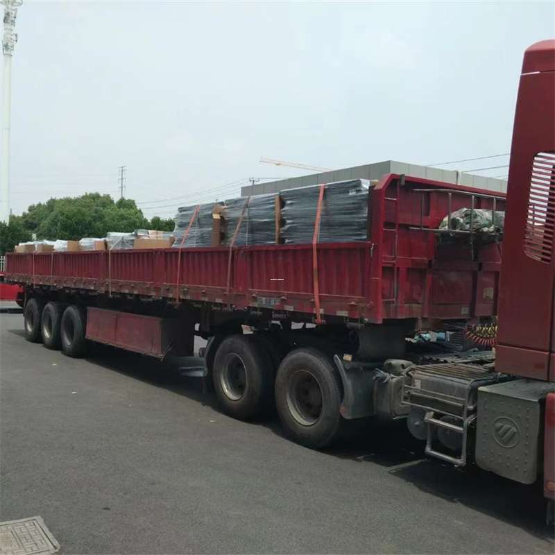 西林县乌鲁木齐县物流专线：高效直达的运输之旅